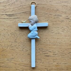 Vintage Lefton China Hand Painted Boy and Bird on Cross Praying 05071 1985